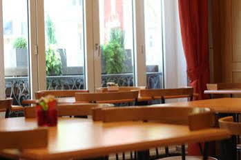 Hotel Cosmotel Parijs